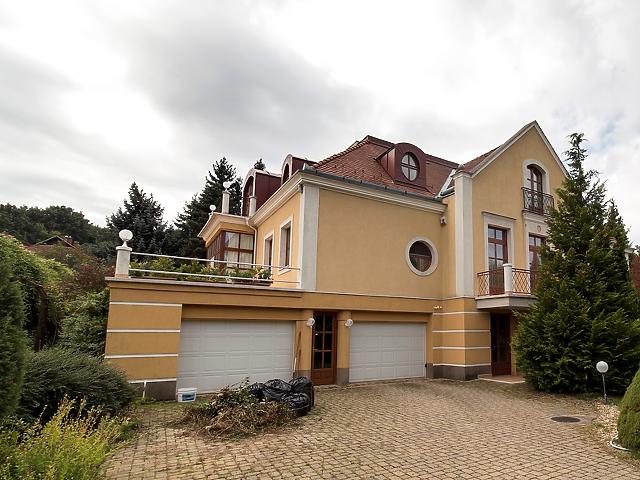Eladó ház