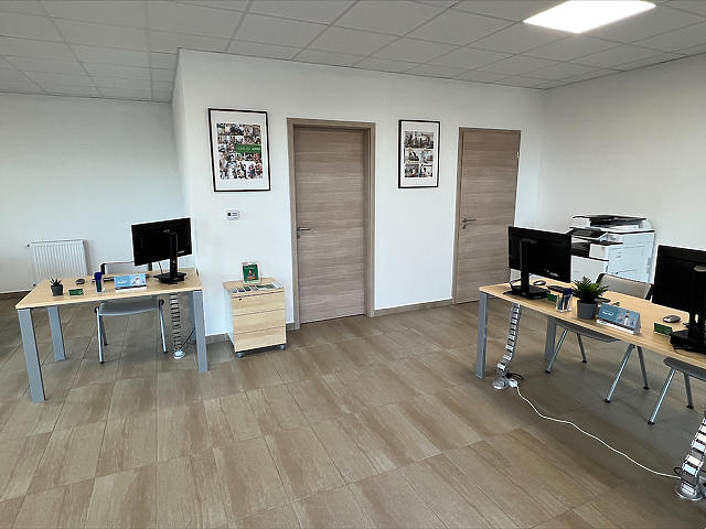 BERMUDA OFFICE Kft.
