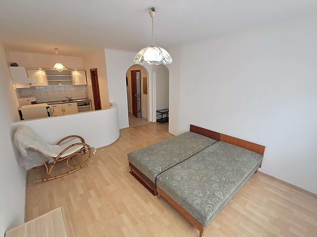 For rent apartment