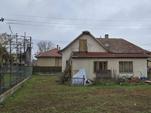 Eladó ház