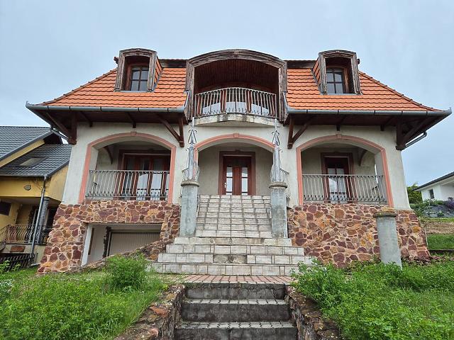 In Vendita casa