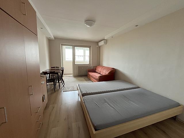 For rent apartment