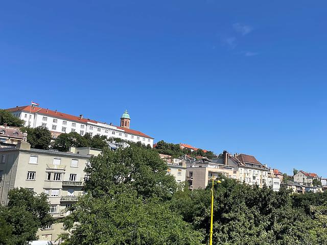 Eladó lakás