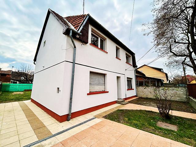 In Vendita casa