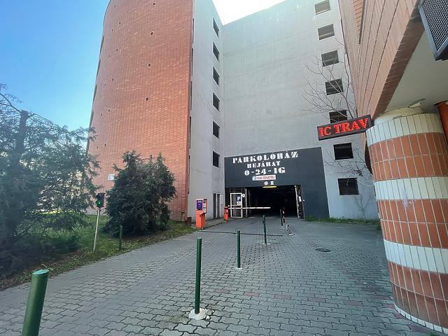In Affitto garage