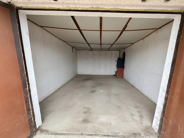 For sale garage
