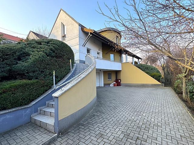 In Vendita casa