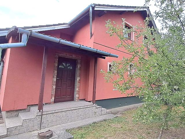 Eladó ház