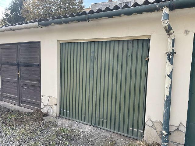 For sale garage