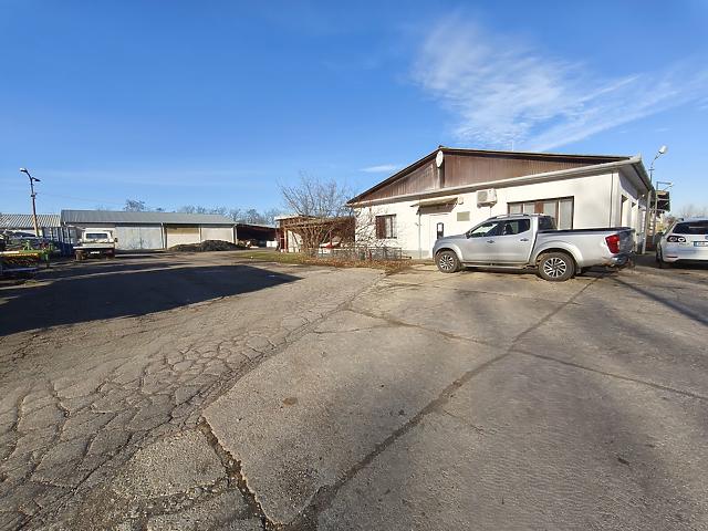 Eladó ipari ingatlan