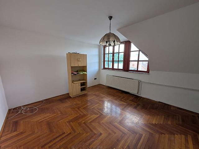 For rent apartment