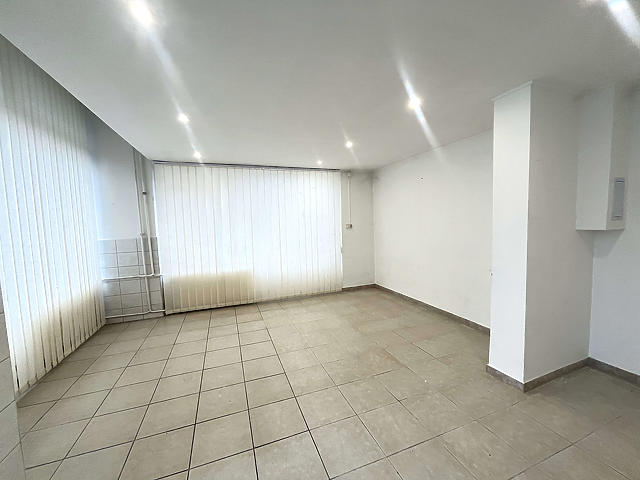 Kiadó üzlethelyiség