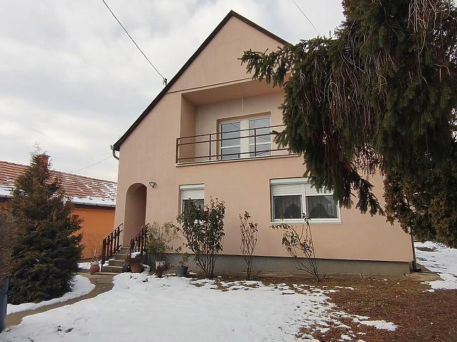 Eladó ház